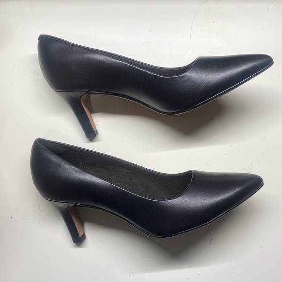 Clarks Women Illeana Tulip pump, 8.5 Wide - Picture 5 of 6